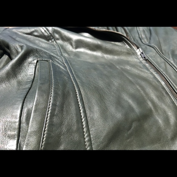 Leather Jacket - Picture 4 of 6